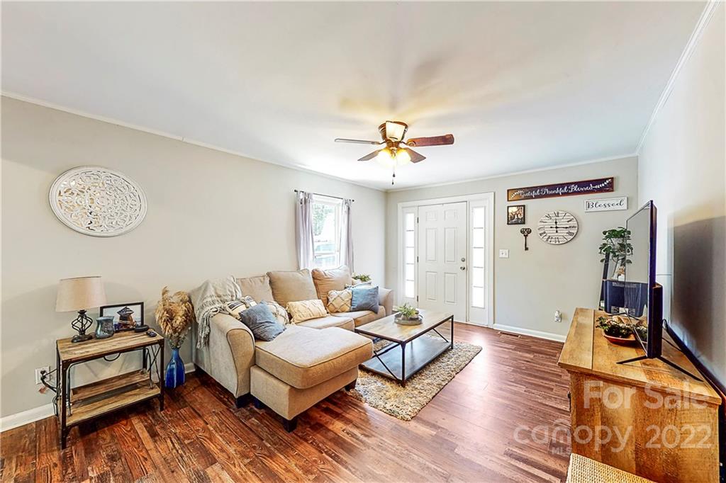 1505 Kings Road Shelby, NC 28150 - Photo 4 of 42 Gallery Image 4
