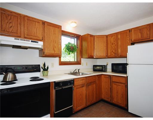 9 Cornerbrook Circle, Unit 9 Windham, ME 04062 - Photo 2 of 20 Kitchen.