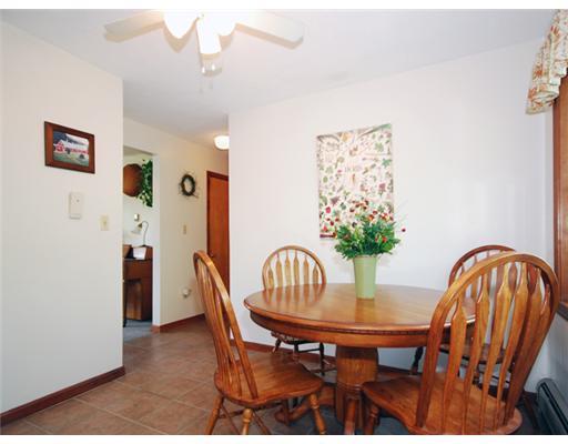 9 Cornerbrook Circle, Unit 9 Windham, ME 04062 - Photo 3 of 20 Dining Room.