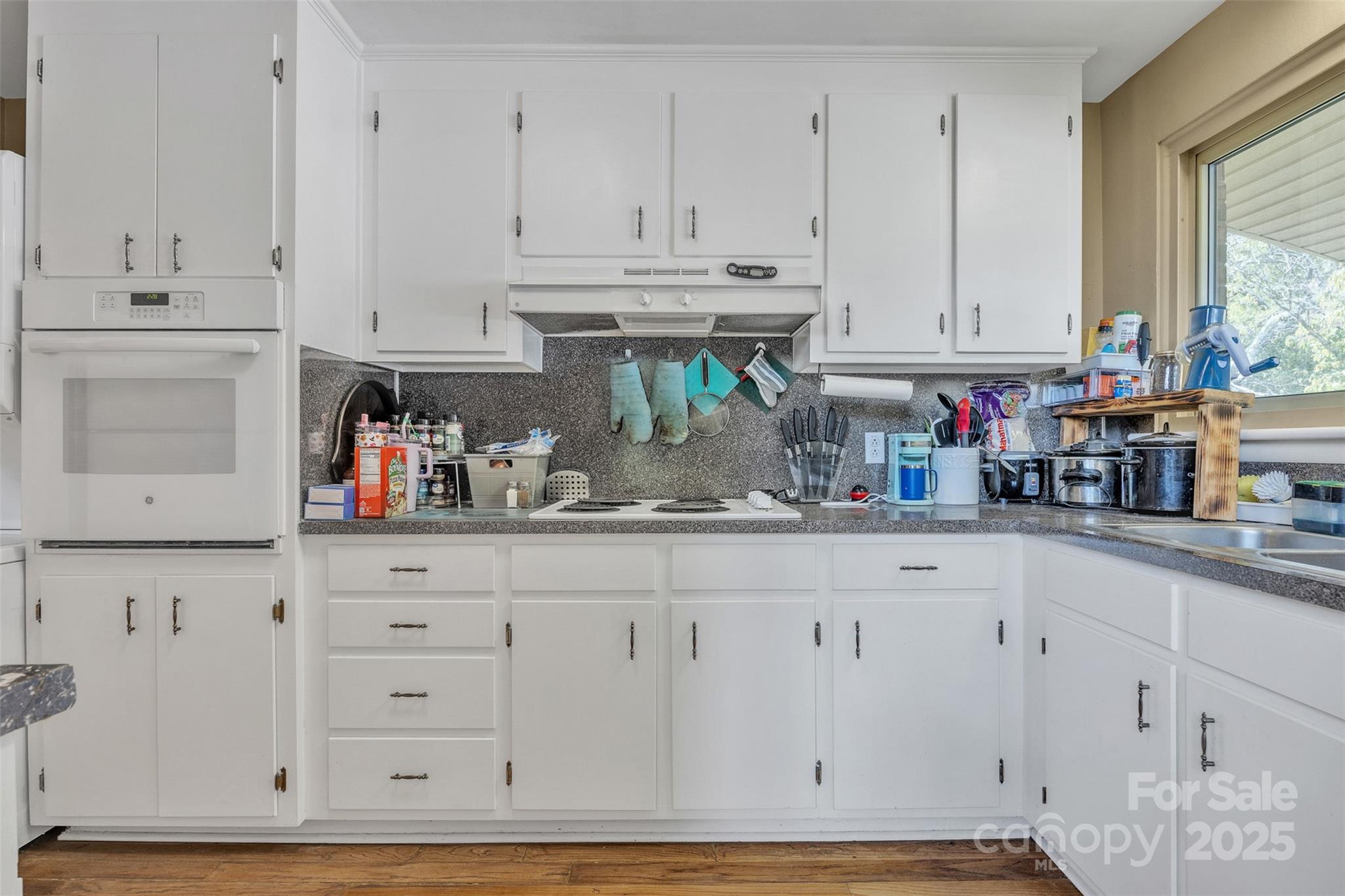 2601 Robinson Road Newton, NC 28658 - Photo 13 of 39 Gallery Image 13