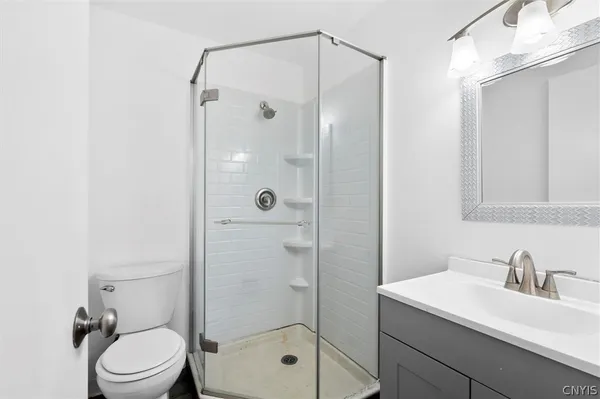 $1,800 | 3754 Helios Court, Clay, NY 13027