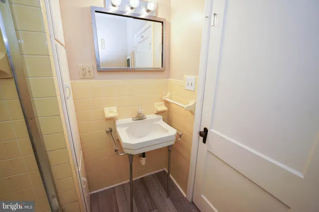 $1,595 | 101 Taylor Avenue, Hurlock, MD 21643