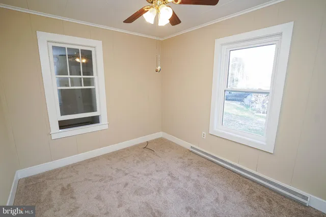 $1,595 | 101 Taylor Avenue, Hurlock, MD 21643