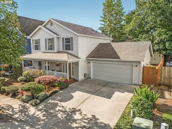 $565,000 | 14574 Southeast Lone Pine Drive, Clackamas, OR 97015