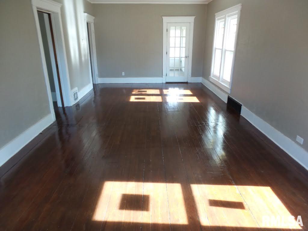 1404 North Logan Street Chillicothe, IL 61523 - Photo 16 of 47