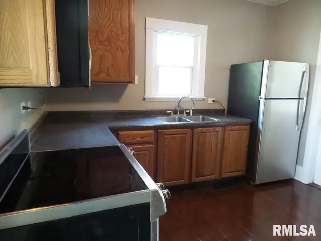 $159,000 | 1404 North Logan Street, Chillicothe, IL 61523