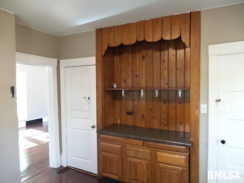 1404 North Logan Street Chillicothe, IL 61523 - Photo 27 of 47