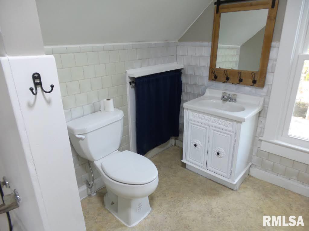 1404 North Logan Street Chillicothe, IL 61523 - Photo 35 of 47