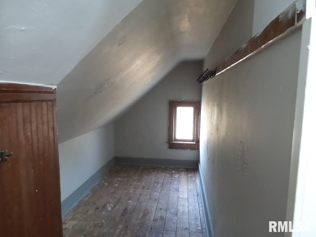 1404 North Logan Street Chillicothe, IL 61523 - Photo 40 of 47