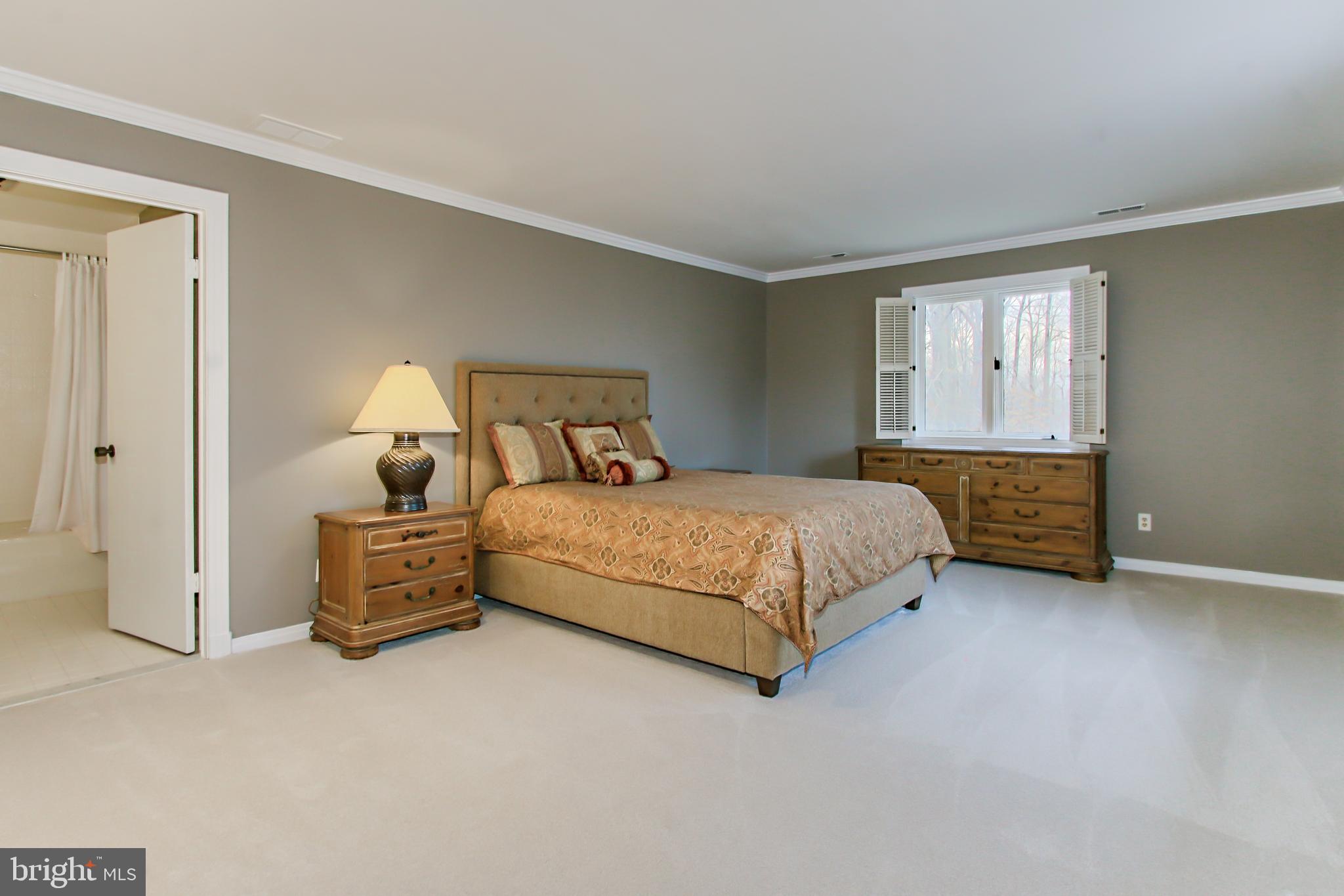 7600 Potomac Fall Road McLean, VA 22102 - Photo 23 of 29 Bedroom Four