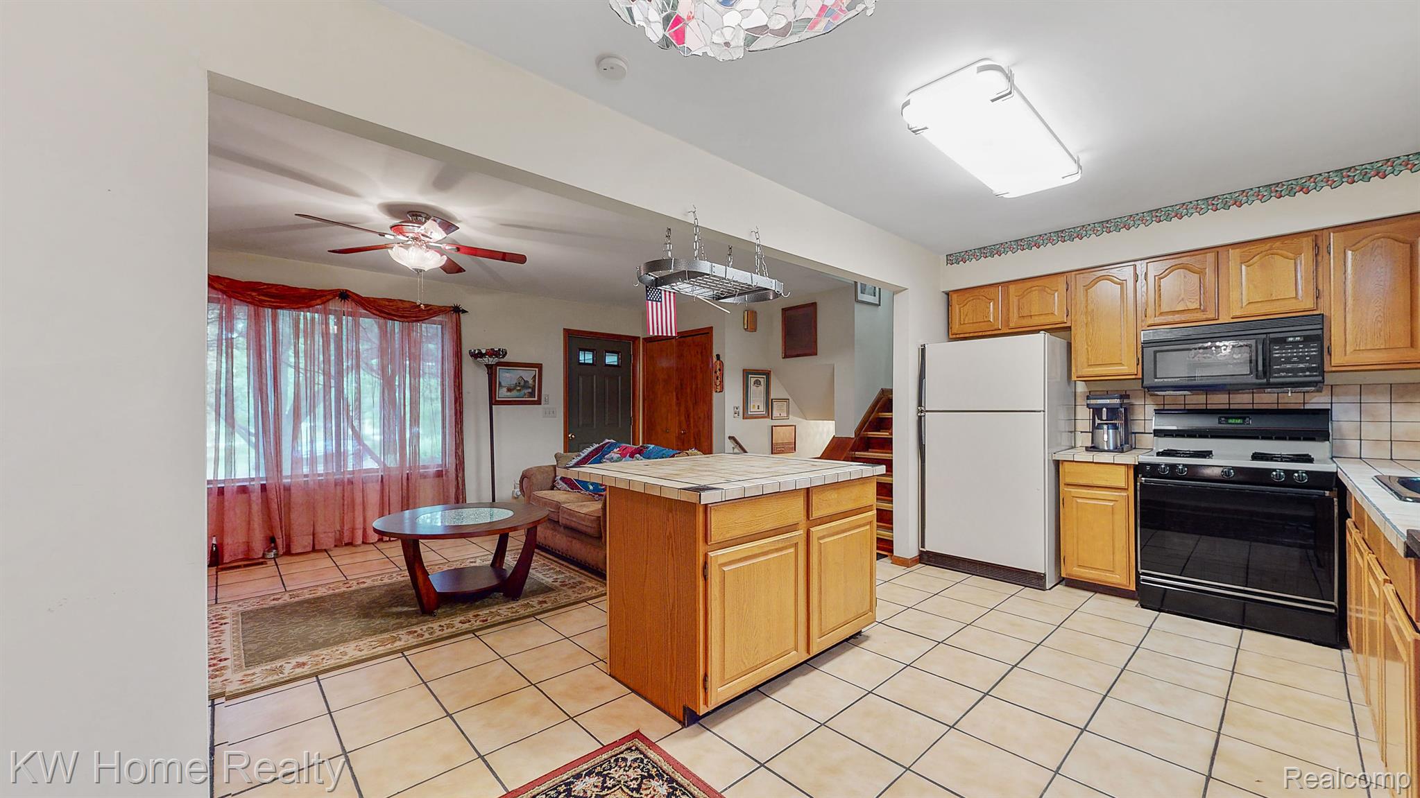 4212 Highland Road Highland, MI 48357 - Photo 13 of 31