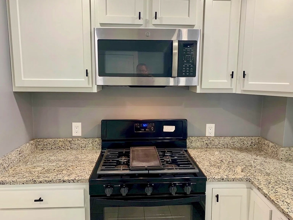 54 Madison Avenue, Unit 2 Everett, MA 02149 - Photo 4 of 14