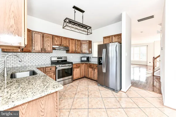 $3,000 | 6018 Callaway Court, Centreville, VA 20121