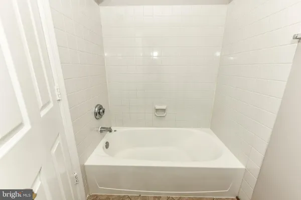 $3,000 | 6018 Callaway Court, Centreville, VA 20121