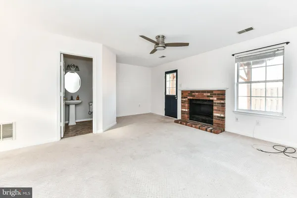 $3,000 | 6018 Callaway Court, Centreville, VA 20121