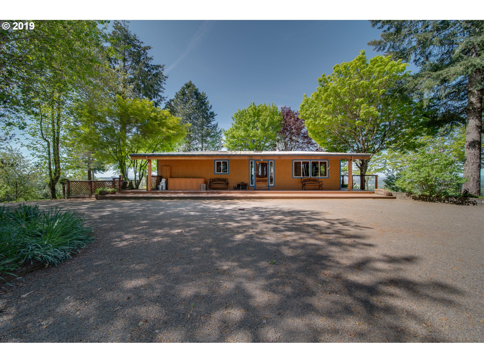 8750 Oak Grove Road Rickreall, OR 97371 - Photo 3 of 32 Gallery Image 3