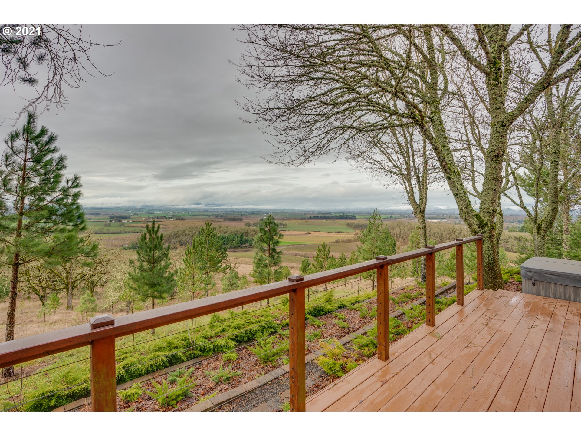 8750 Oak Grove Road Rickreall, OR 97371 - Photo 9 of 32 Gallery Image 9