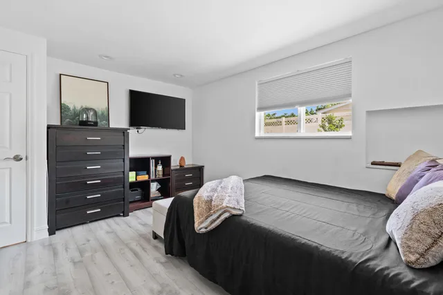 $749,000 | 1802 Lake Osborne Drive, Lake Worth Beach, FL 33461