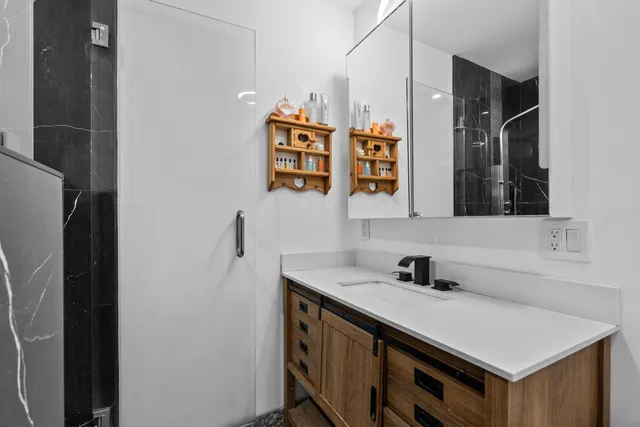 $749,000 | 1802 Lake Osborne Drive, Lake Worth Beach, FL 33461