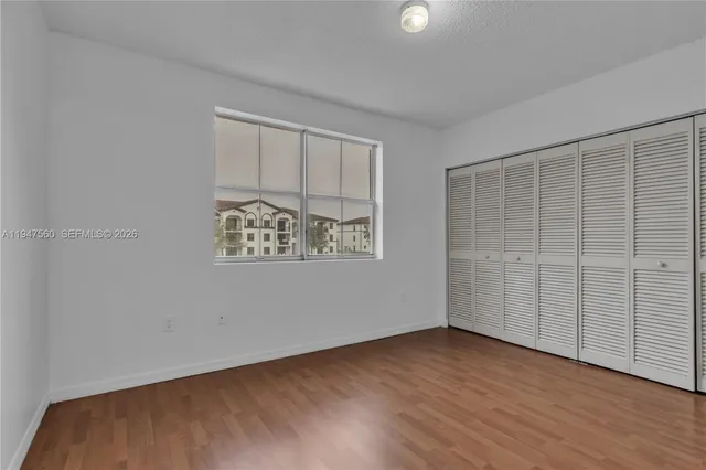 $2,950 | 9193 Fontainebleau Boulevard, Unit 209, Miami, FL 33172