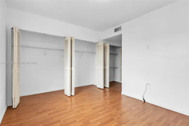 $2,950 | 9193 Fontainebleau Boulevard, Unit 209, Miami, FL 33172