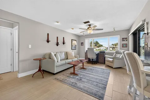 $975,000 | 3927 48th Avenue South, St. Petersburg, FL 33711