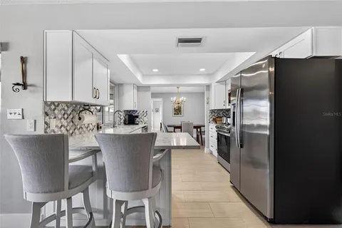 $975,000 | 3927 48th Avenue South, St. Petersburg, FL 33711