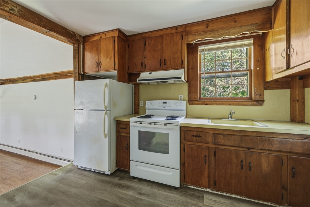 229-261 Belchertown Road Amherst, MA 01002 - Photo 10 of 42 Gallery Image 10