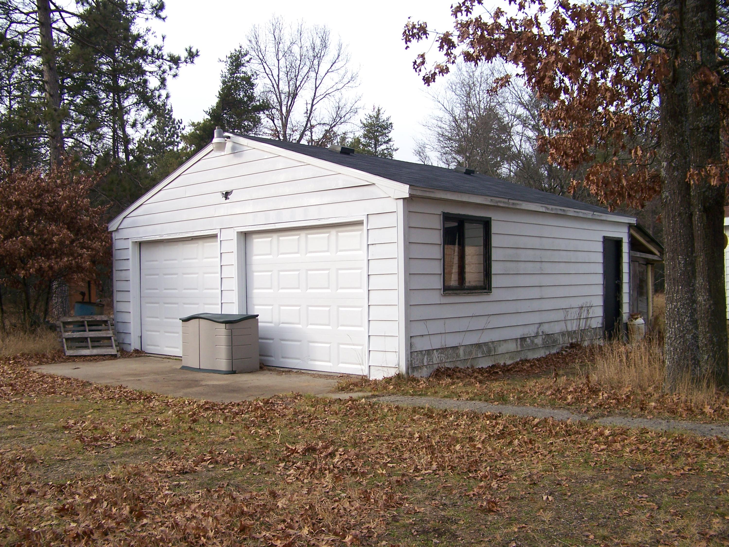 236 Fire Tower Road Lewiston, MI 49756 - Photo 3 of 26 Gallery Image 3