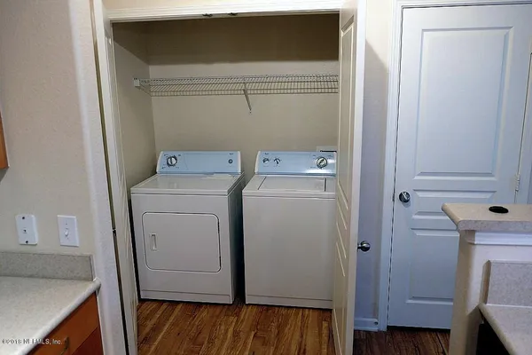 $1,170 | 8290 Gate Parkway West, Unit 211, Jacksonville, FL 32216