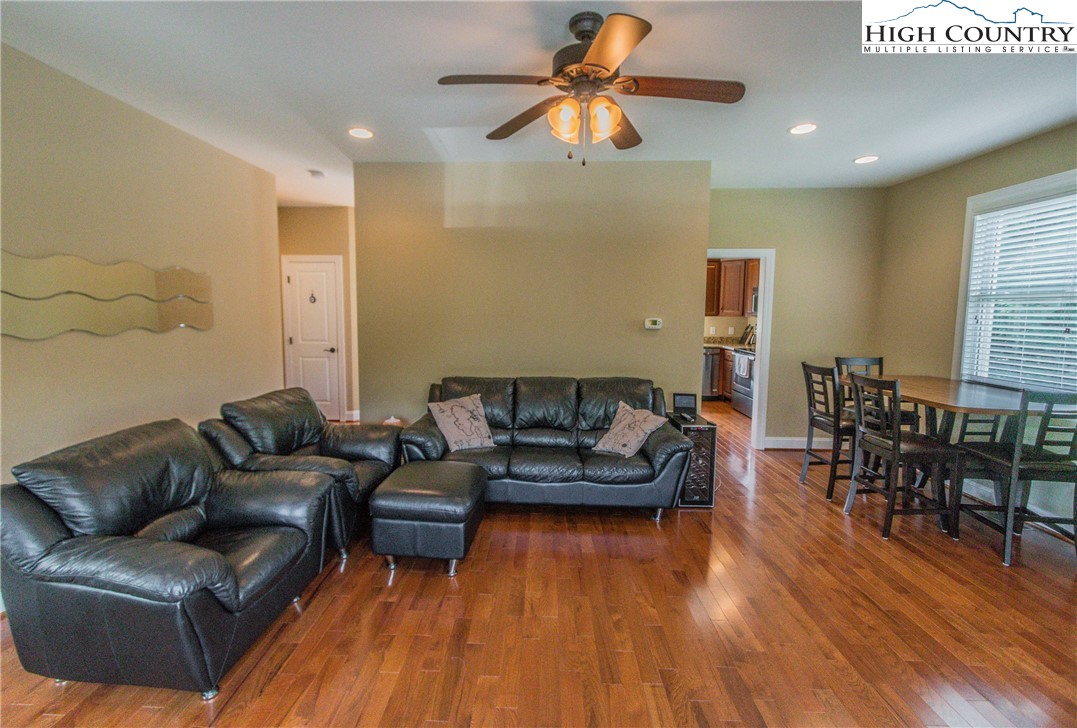 112 Willow Ridge Lane, Unit 112 Boone, NC 28607 - Photo 12 of 19 Gallery Image 12