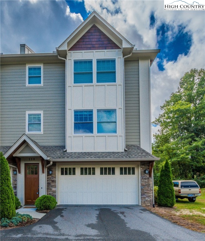 112 Willow Ridge Lane, Unit 112 Boone, NC 28607 - Photo 2 of 19 Gallery Image 2
