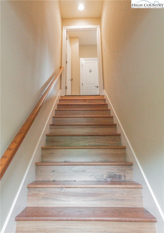 112 Willow Ridge Lane, Unit 112 Boone, NC 28607 - Photo 4 of 19 Gallery Image 4