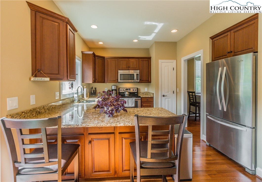 112 Willow Ridge Lane, Unit 112 Boone, NC 28607 - Photo 6 of 19 Gallery Image 6