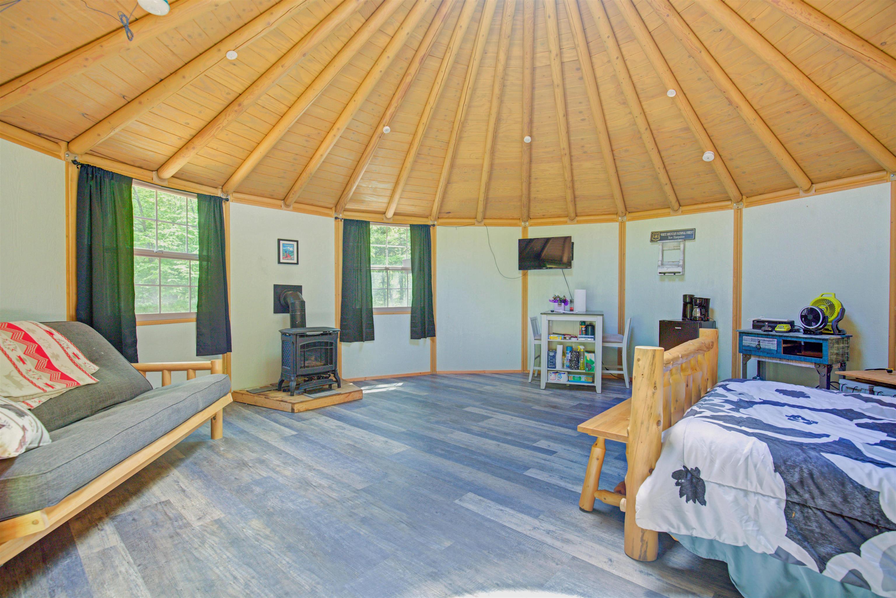 2554 Hurricane Mountain Road Conway, NH 03860 - Photo 16 of 21 Gallery Image 16