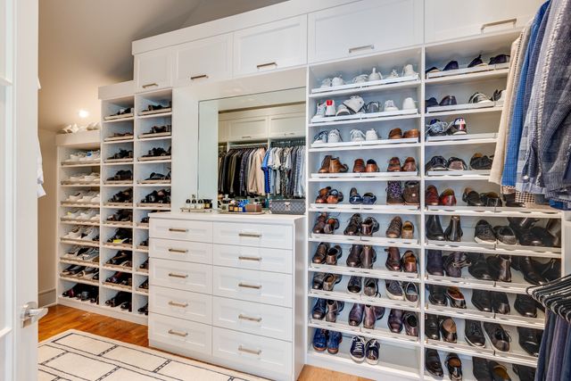 a view of a walk in closet