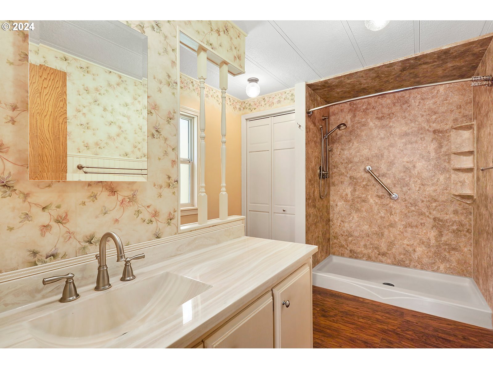 42 George Road Underwood, WA 98651 - Photo 19 of 45 a bathroom with a sink and a mirror