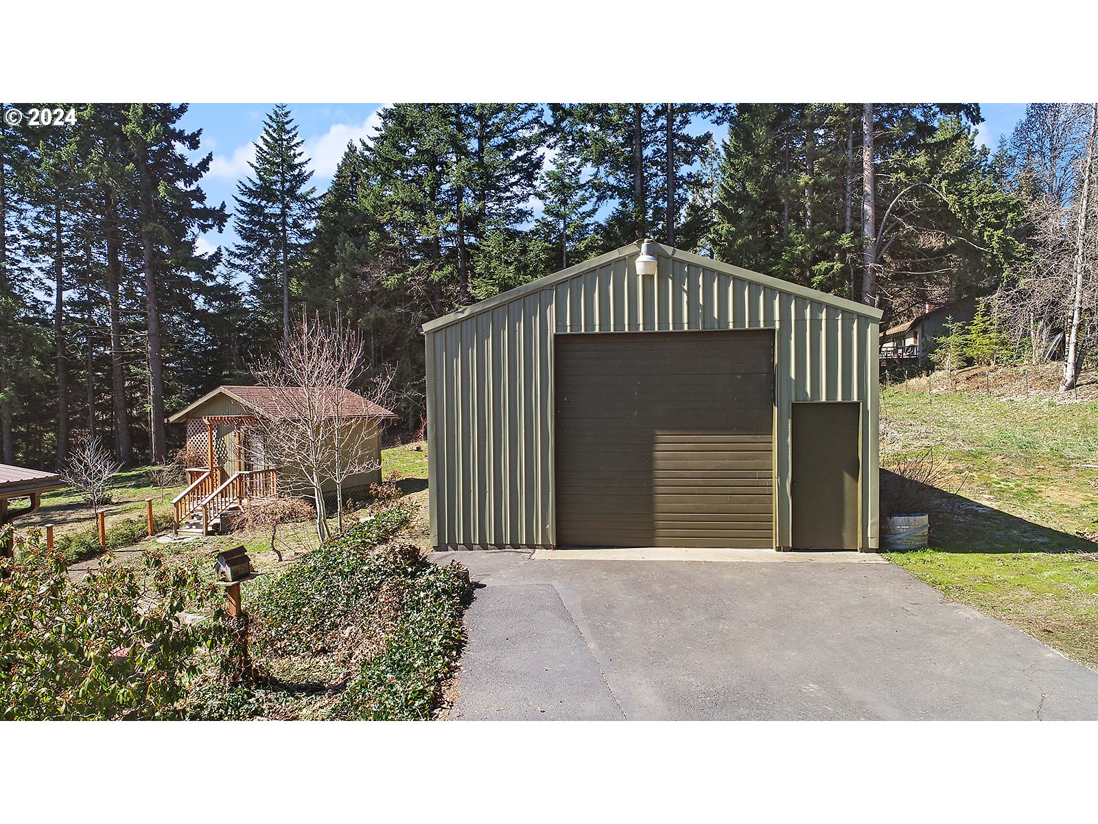 42 George Road Underwood, WA 98651 - Photo 33 of 45 a black and white photo of a house