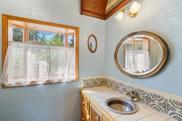 $985,000 | 10327 Floriston Way, Floriston, CA 96111