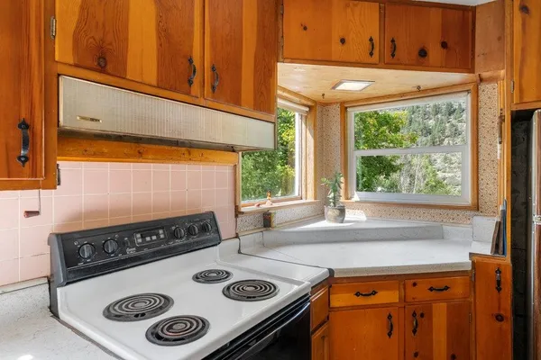 $985,000 | 10327 Floriston Way, Floriston, CA 96111
