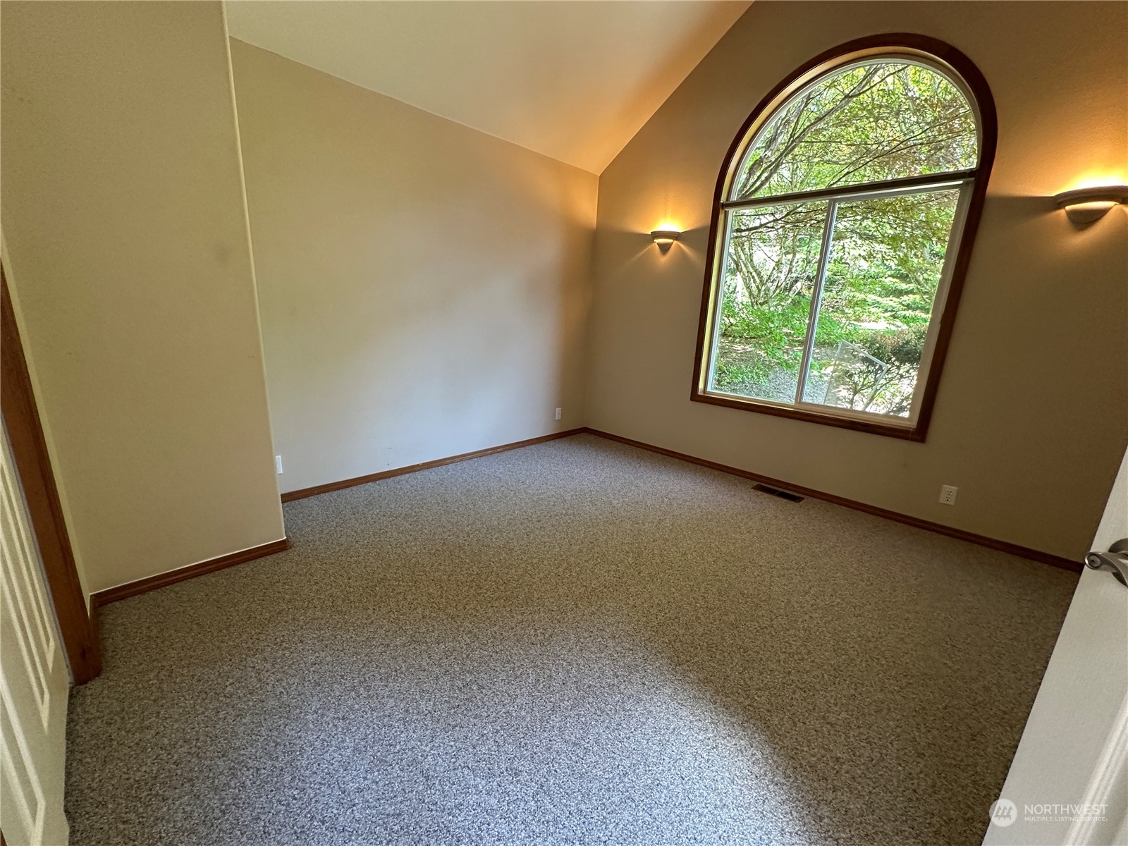 1893 Kelly Road Bellingham, WA 98226 - Photo 15 of 27 an empty room with windows