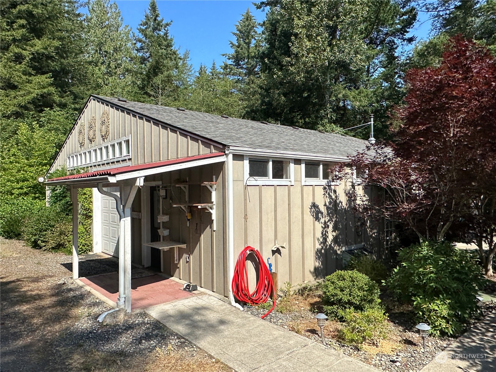 1893 Kelly Road Bellingham, WA 98226 - Photo 18 of 27 a view of small house