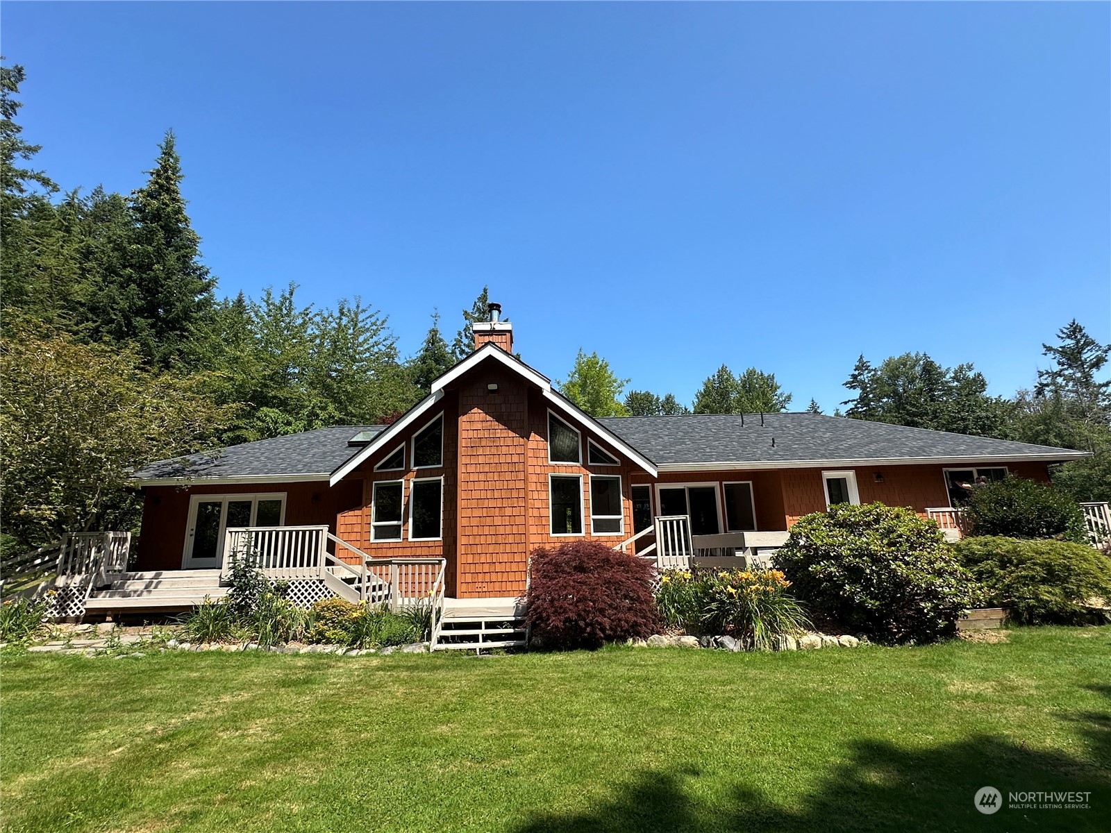 1893 Kelly Road Bellingham, WA 98226 - Photo 27 of 27 a front view of a house with a yard