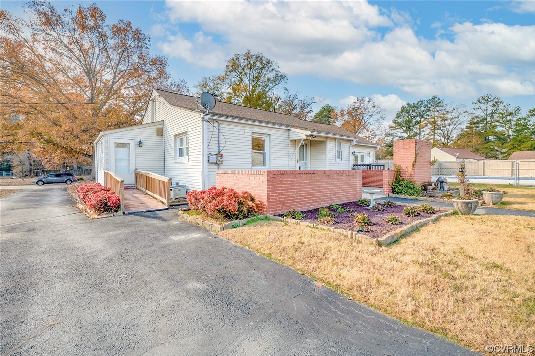 25014 Ferndale Road Petersburg, VA 23803 - Photo 29 of 39 Gallery Image 29