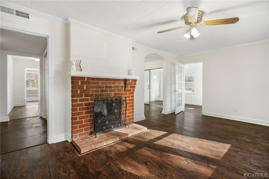 25014 Ferndale Road Petersburg, VA 23803 - Photo 6 of 39 Gallery Image 6