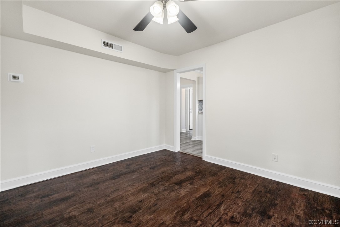 25014 Ferndale Road Petersburg, VA 23803 - Photo 10 of 39 Gallery Image 10
