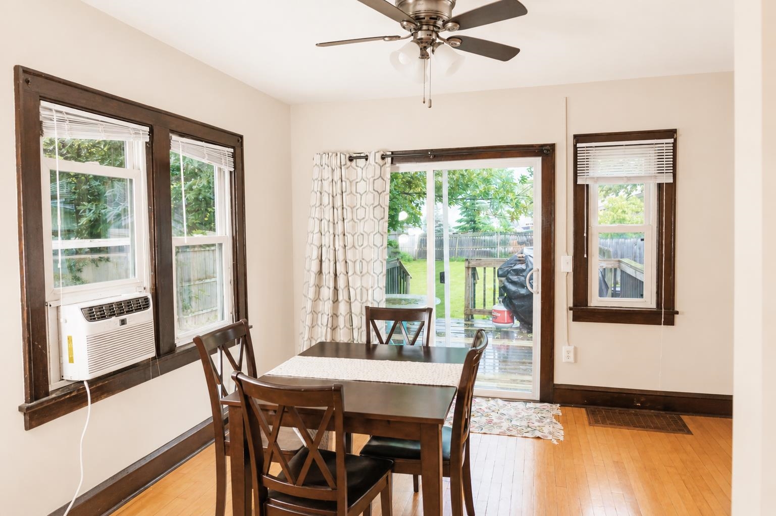 1210 West Packard Street Appleton, WI 54914 - Photo 11 of 31