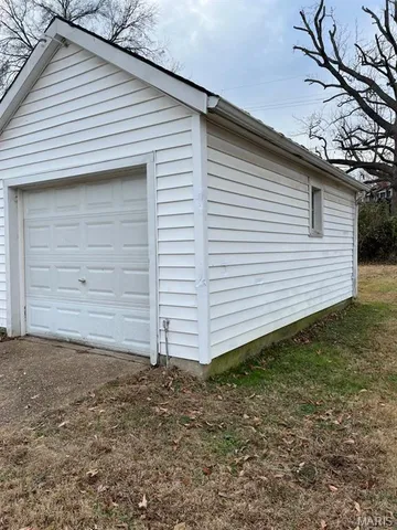 $260,000 | 2503 Louis Avenue, Brentwood, MO 63144