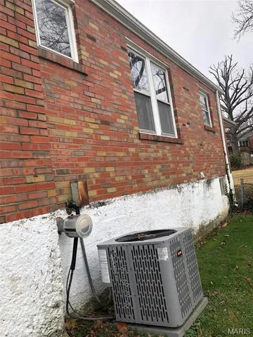 $260,000 | 2503 Louis Avenue, Brentwood, MO 63144