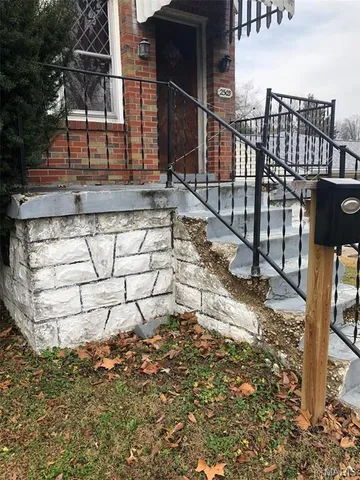 $260,000 | 2503 Louis Avenue, Brentwood, MO 63144